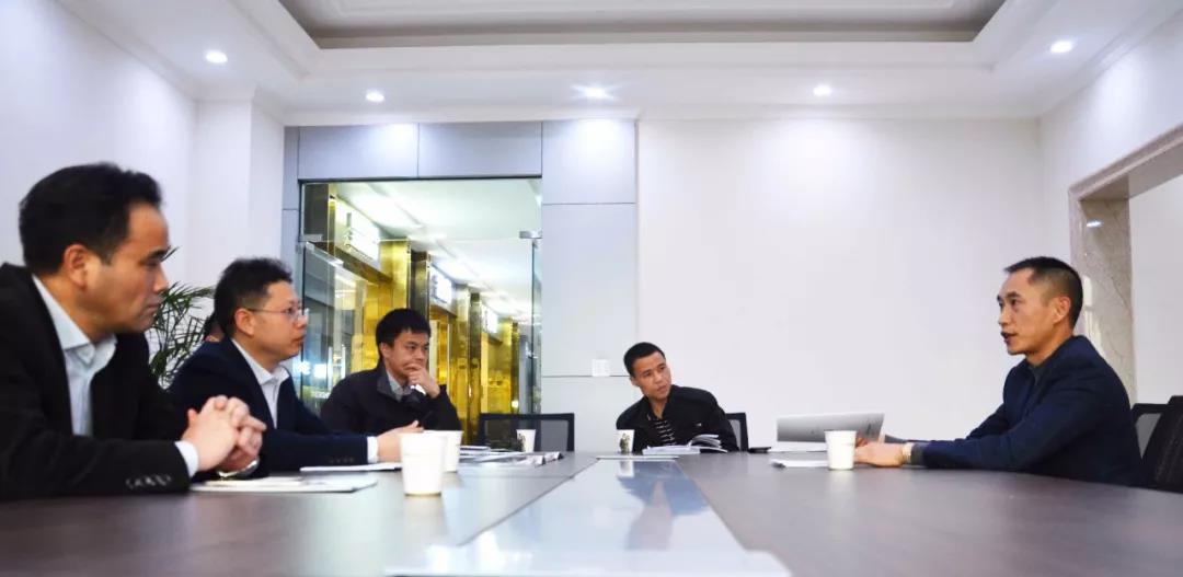 副市長考察金帝集成灶 副市長考察金帝集成灶