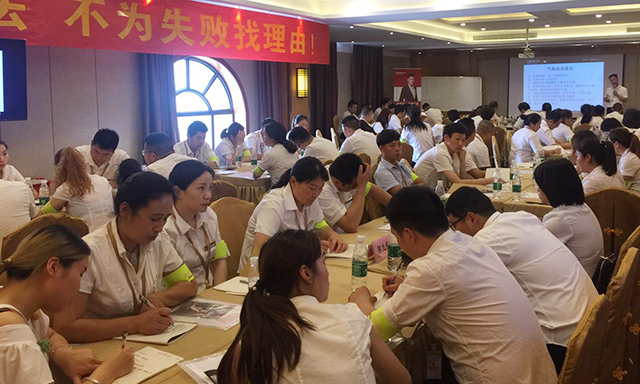 金帝集成灶廠家門店培訓湖北站 金帝集成灶廠家門店培訓湖北站