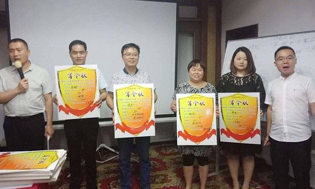 金帝集成灶普及風(fēng)暴安徽站誓師大會 金帝集成灶普及風(fēng)暴安徽站誓師大會