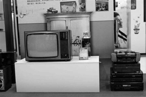 縱觀廚電行業(yè)變遷史 看今朝集成灶如何引領(lǐng)行業(yè)智能化轉(zhuǎn)型.jpg 縱觀廚電行業(yè)變遷史 看今朝集成灶如何引領(lǐng)行業(yè)智能化轉(zhuǎn)型.jpg