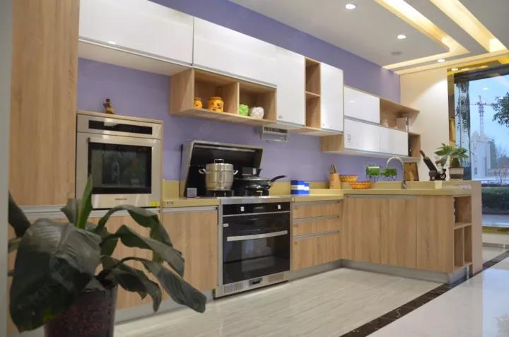 北海雖遠(yuǎn),扶搖可接!金帝年會圓滿舉行!.jpg 北海雖遠(yuǎn),扶搖可接!金帝年會圓滿舉行!.jpg