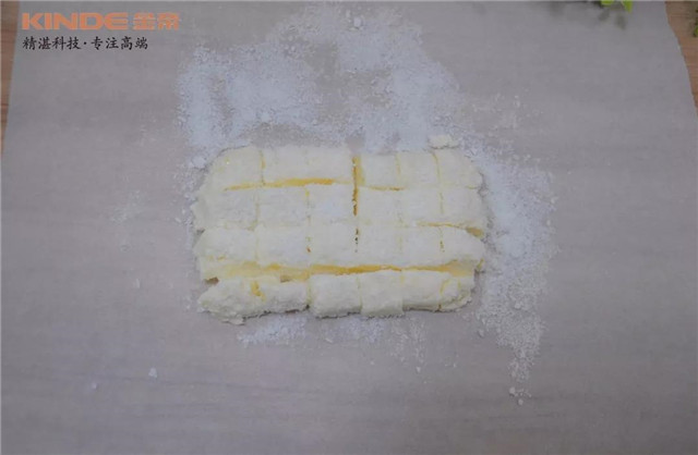 【金帝御食記】椰蓉牛奶小方