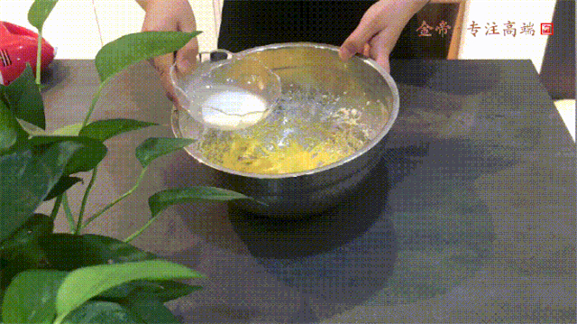 【金帝御食記】黃金椰絲球