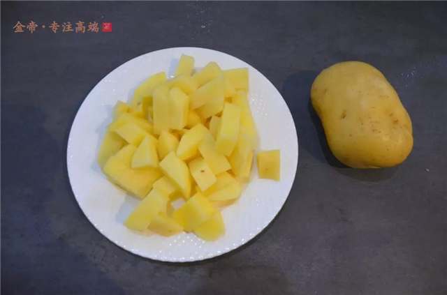 【金帝御食記】多彩香烤肉丸