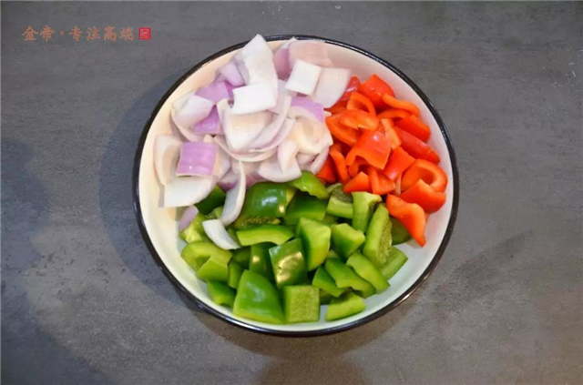 【金帝御食記】多彩香烤肉丸