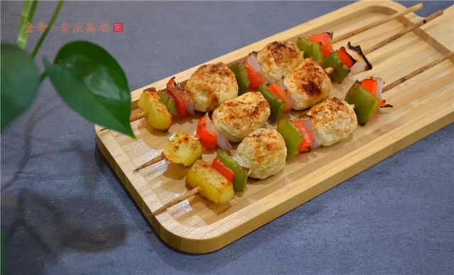 【金帝御食記】多彩香烤肉丸