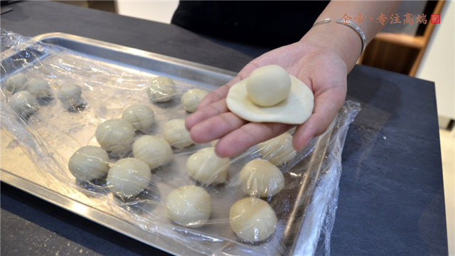 【金帝御食記】蛋黃酥